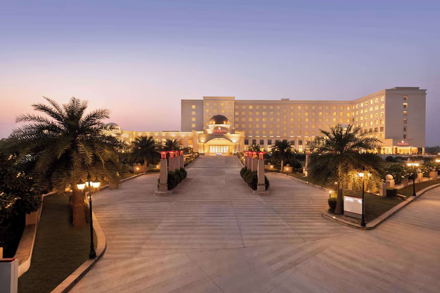 Ramada Plaza